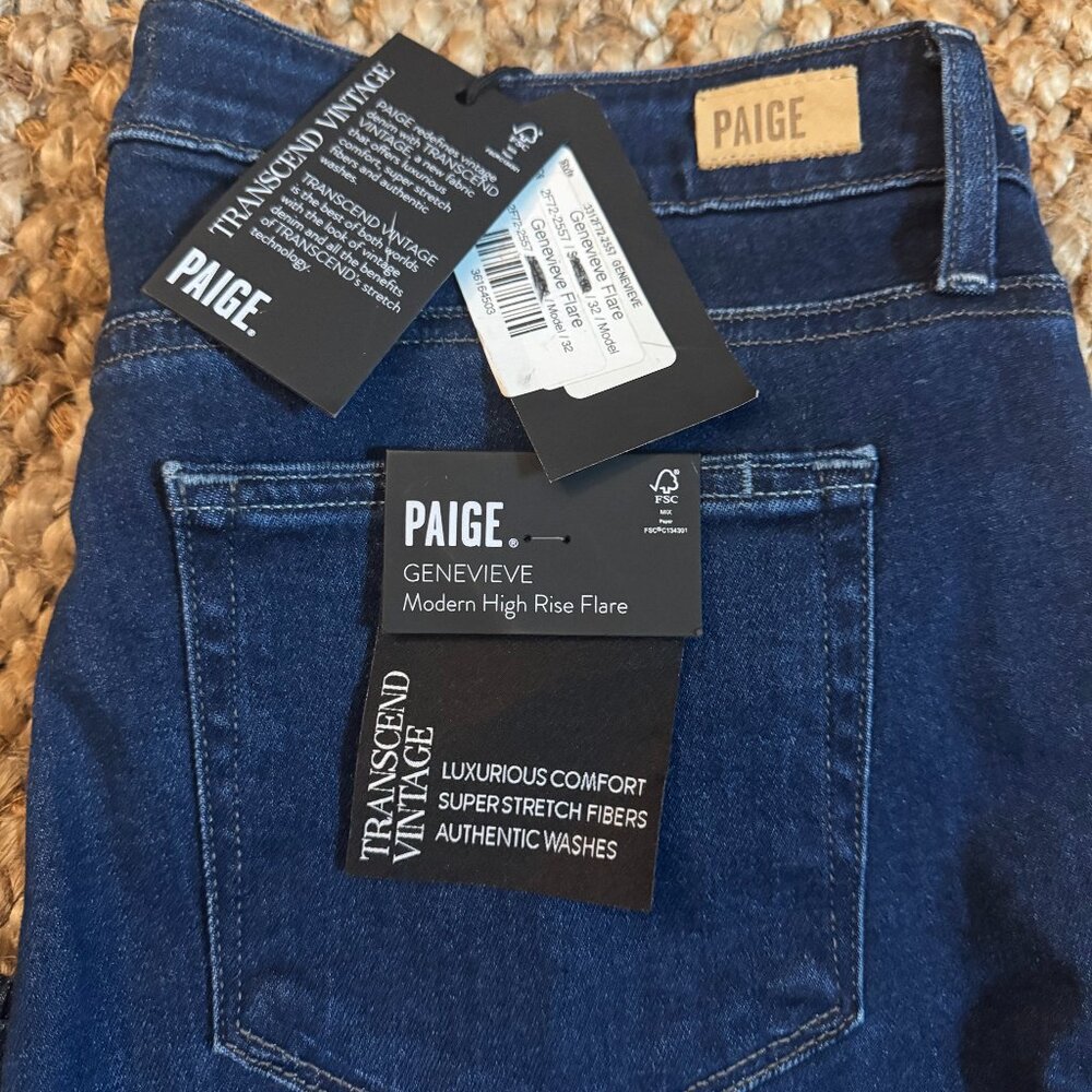 NWT PAIGE Genevieve Flare Jeans Dark Blue Sz 32